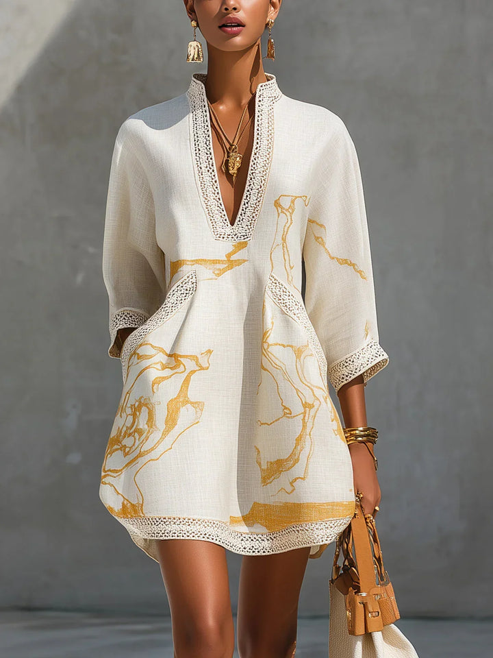Donatella | Mini-robe noire à imprimé marbre doré et dentelle au crochet